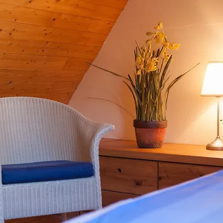 Gaestehaus Craintaler Muehle Bed & Breakfast Creglingen